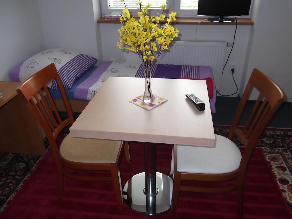 Penzion Apartmany Zlin Room photo