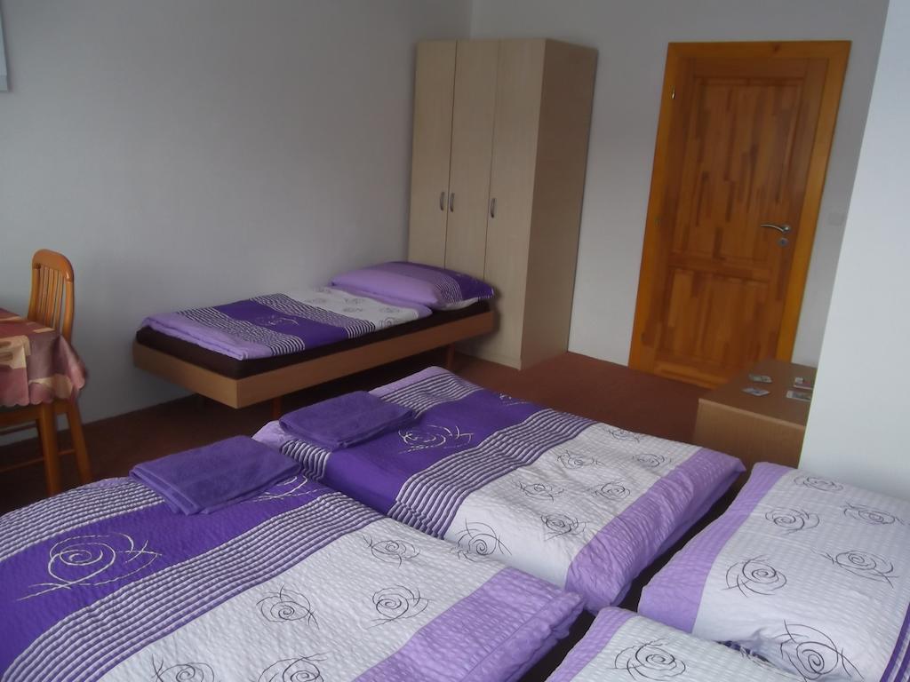 Penzion Apartmany Zlin Exterior photo